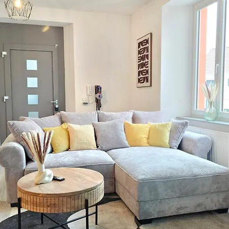 Design-apartment I Boxspring I Nespresso I Balkon I Basel 10 Km I Parkplatz Apartment *