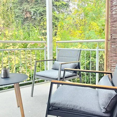 Design-apartment I Basel 10 Km I Boxspring I Balkon I Parkplatz Eimeldingen