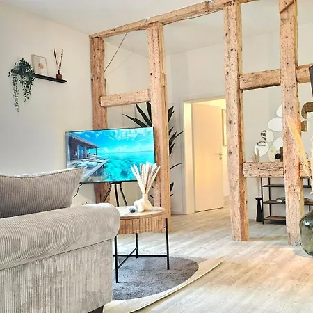 Design-apartment I Boxspring I Nespresso I Balkon I Basel 10 Km I Parkplatz Apartment *