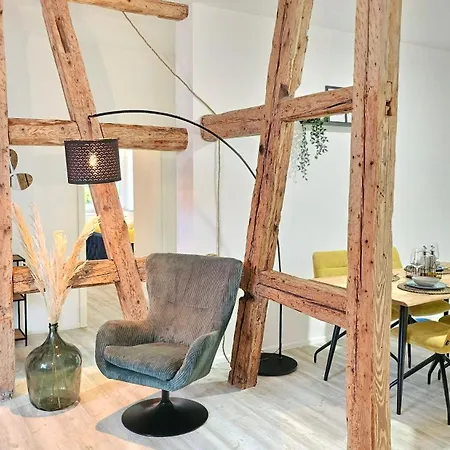 Design-apartment I Boxspring I Nespresso I Balkon I Basel 10 Km I Parkplatz Apartment *